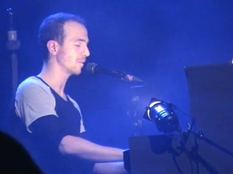 Calogero - Mon enfance - Palace à Paris le 15 mars 2010