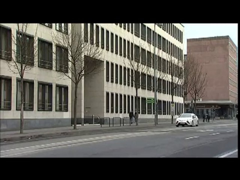 Opel Ampera price and specs / prix et caracteristiques