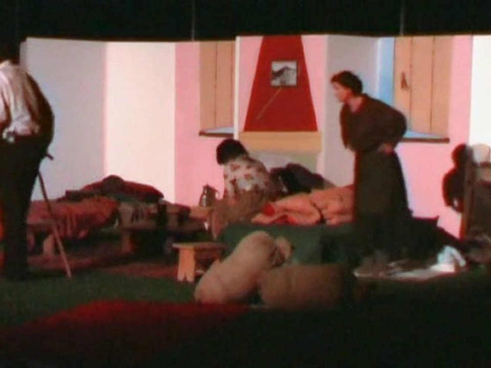 Θεατρική παράσταση-Λεπτοκαρυά Θεσπρωτίας - 2010 3/6