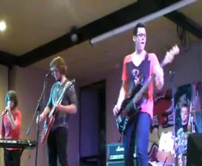 To buy or not to be - United States of Myself