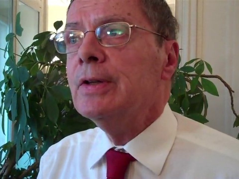 Daniel Lebègue contre les "Biens mal acquis"