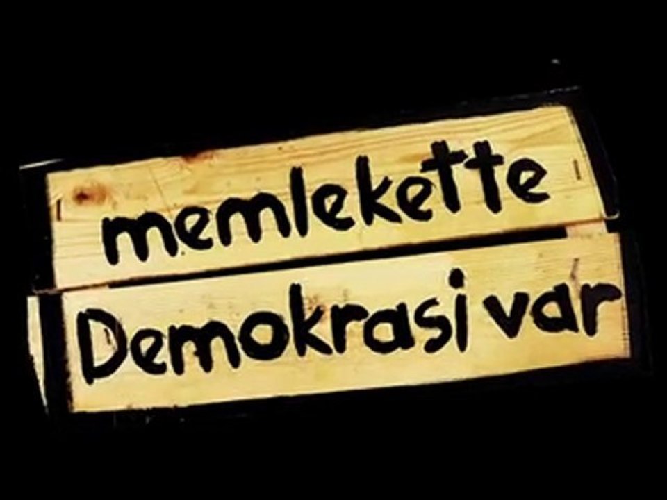 Memlekette Demokrasi Var - Fragman