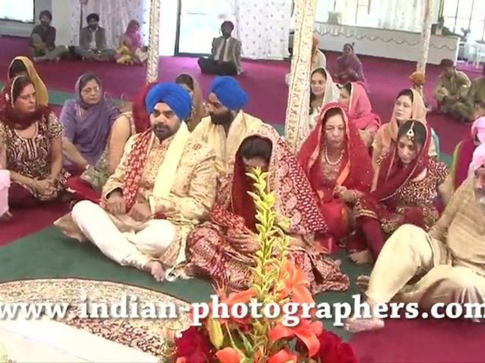 Palla Tanda Lagee Shabad -Punjabi Sikh Wedding Photographers