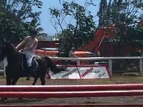 07.11.10-Chpt amateur à Mon Repos-3è tour am.2-ClaireTopas