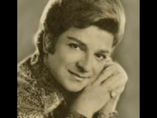Zeki Müren - YALANCI YARİM
