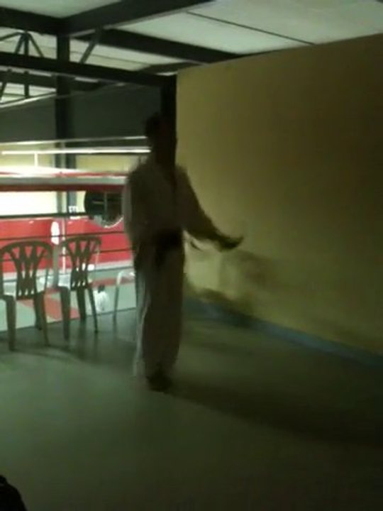 Loïc et Eugénie sautent, olalala ^^