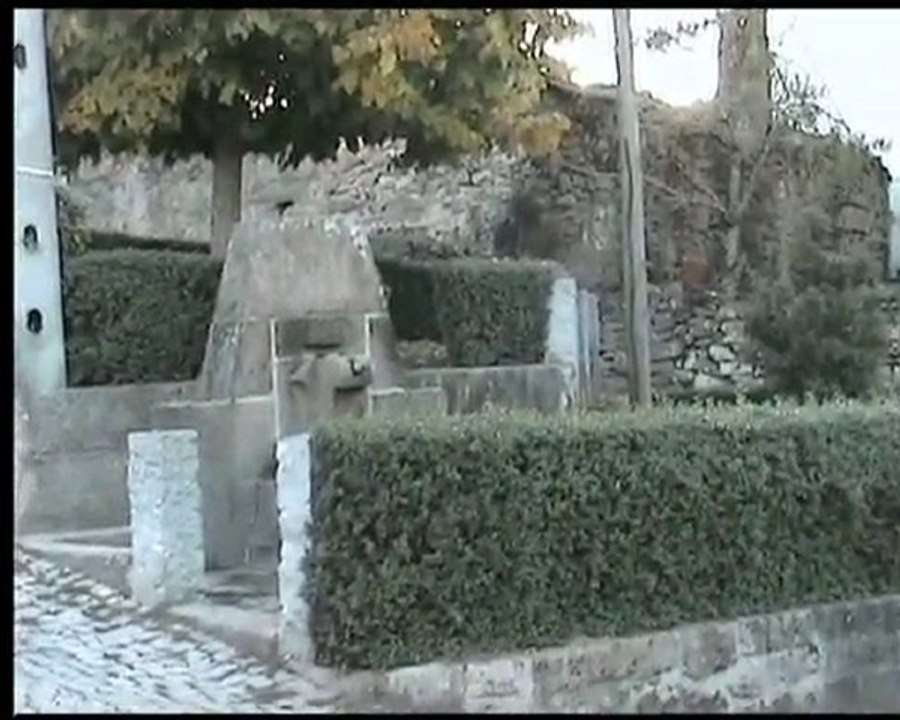 fontaine du village de moimentinha. portugal