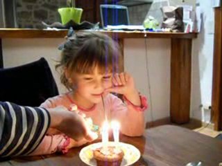 8 novembre 2010 : Laura souffle ses 5 bougies