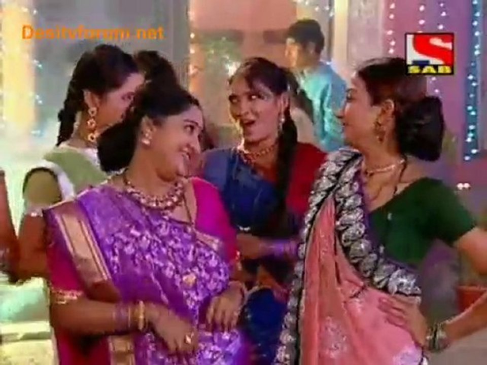 Papad Poll - 10th November 2010 Watch Online Part1