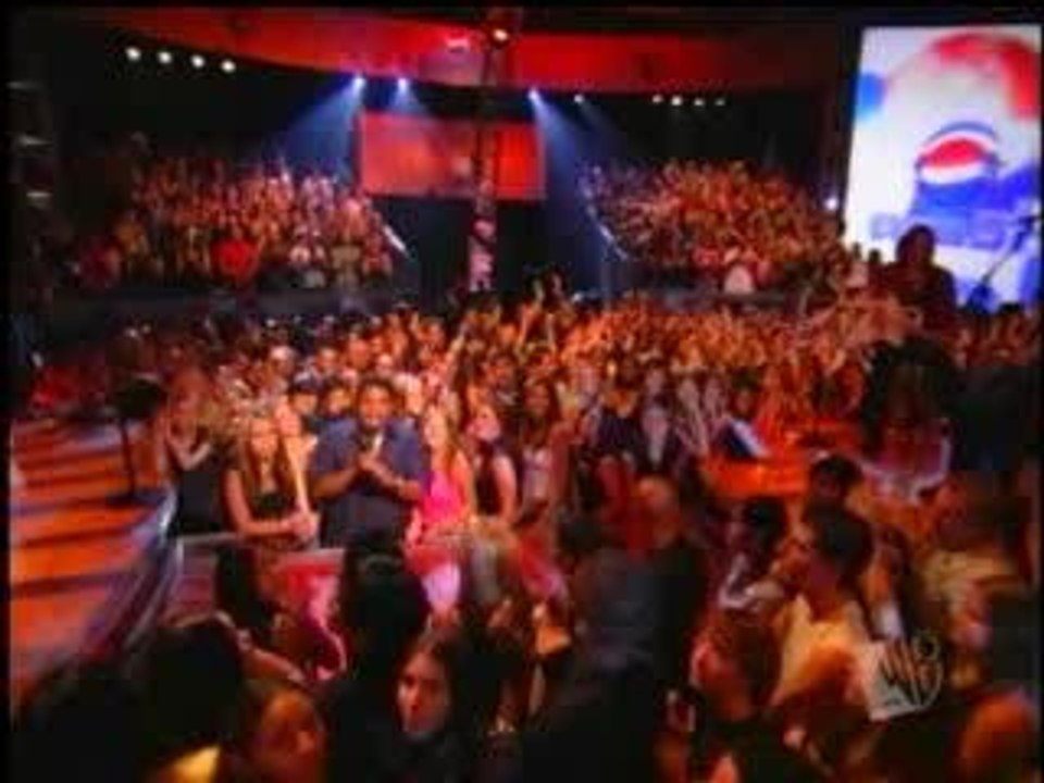 Yellowcard - Way Away (Live Pepsi Smash)