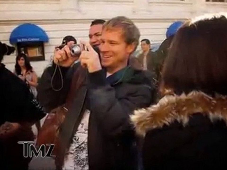 BSB y NKOTB en TMZ - 09-11-2010