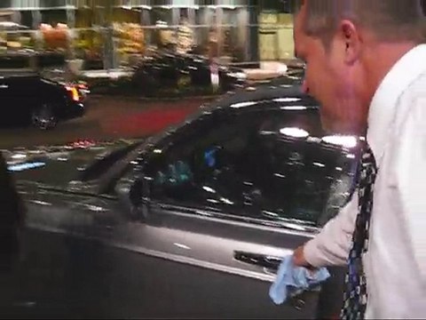 Exclusive Tour: Rolls Royce Phantom - Interior, Engine Sound