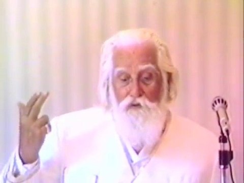 Omraam Mikhaël Aïvanhov : Le son, la musique, les voyelles 4