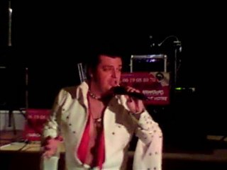 EVIL FREDDY CHANTE ELVIS