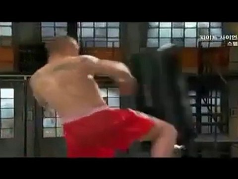 Fight Science Kick Test (Capoeira,Karate,Muaythai,taekwondo)