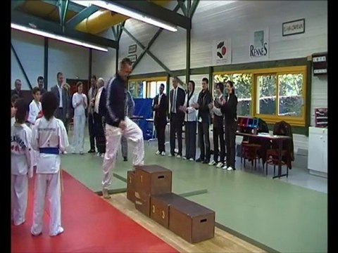 Remise Médailles Championnat Bretagne Taekwondo sankofa tkd