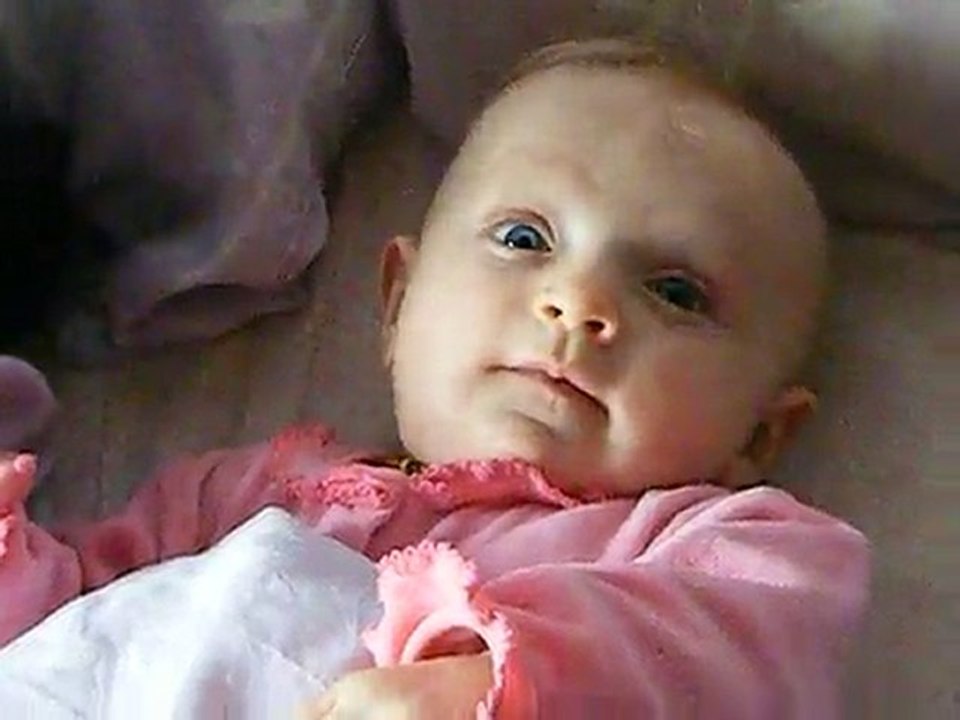 Louis et Charline dans notre lit - nov2010