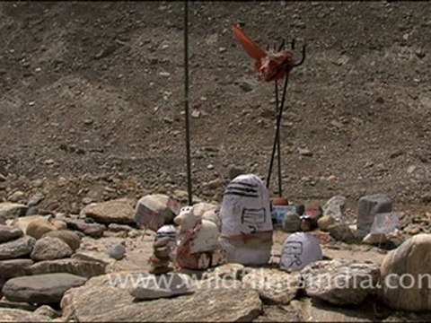 Shiva linga / Shivling and Nandi Bull, Gaumukh