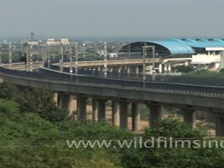Metro Trains in Delhi