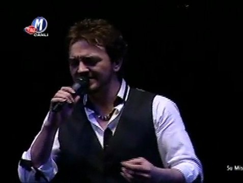 13 TEMMUZ 2011 SU MİSALİ 1 BLM ORHAN OLMEZ İKİ ELİN KANDA OLSADA GEL LİVE PERFORMANS ...