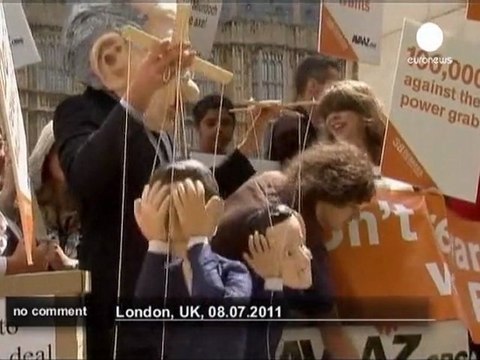 Manifestation Anti-Murdoch à Londres - no comment