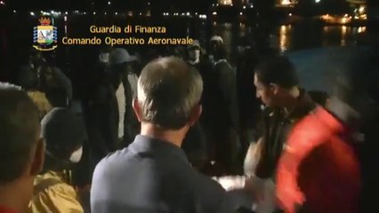 Lampedusa (AG) - Contrasto dell'immigrazione clandestina