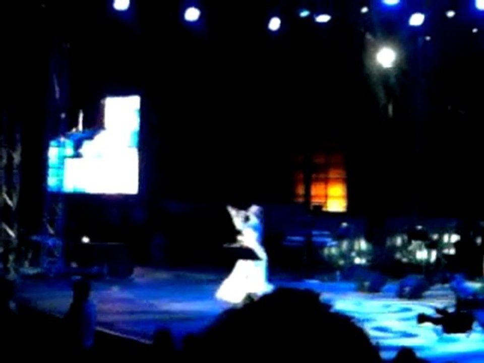 CANDAN ERÇETİN - SÖZ VERMİŞTİN B.ÇEKMECE FEST.08.07.2011