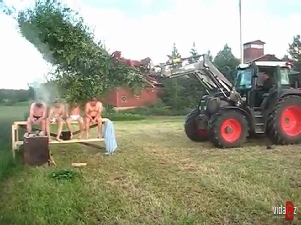In der Zwischenzeit, in Finnland Sauna