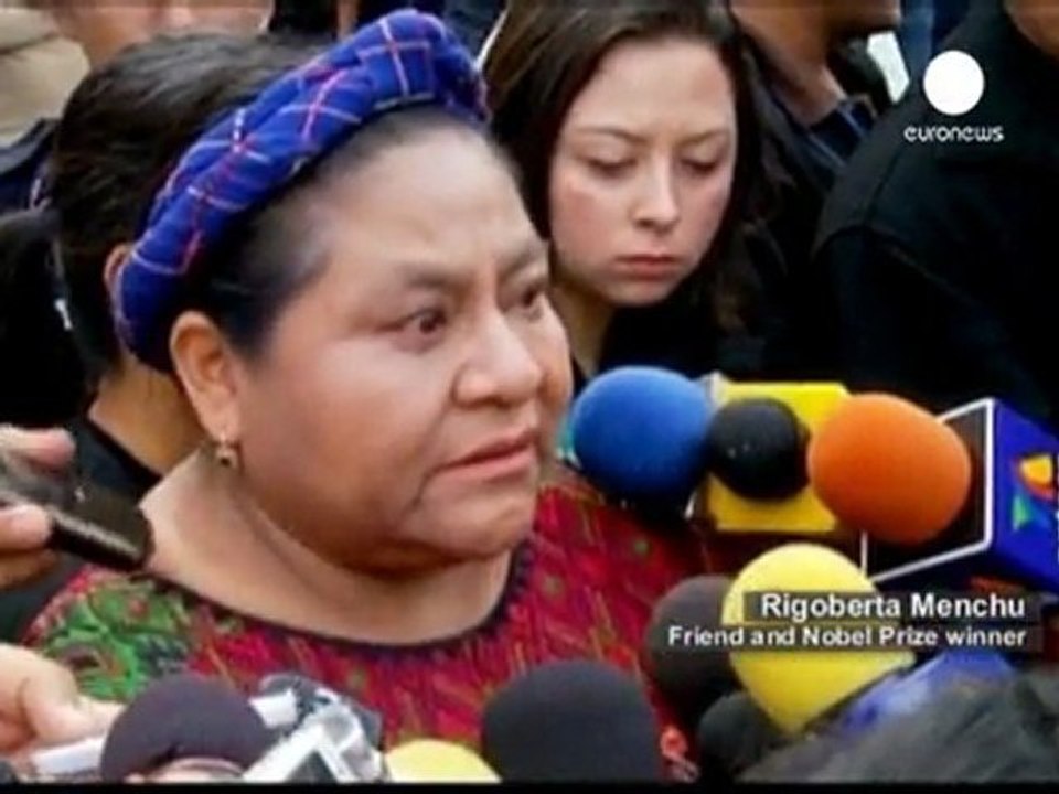 El cantautor Facundo Cabral muere asesinado en Guatemala