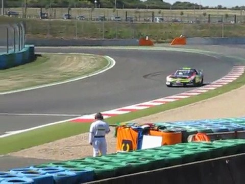 Gp camion Magny-cours 2011 - Essais libres racecar 2 vidéo 1
