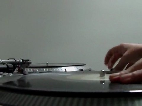 scratch on Wild style looper