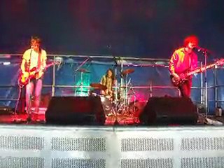 VICTOR TALKING MACHINE 1234 Shoreditch Festival, 2011.