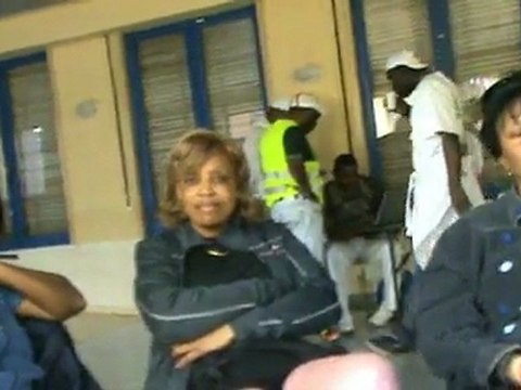 L'ANCIENNE COLONIE BELGE RECOIT LA MARCHE DES FEMMES CONGOLAISES