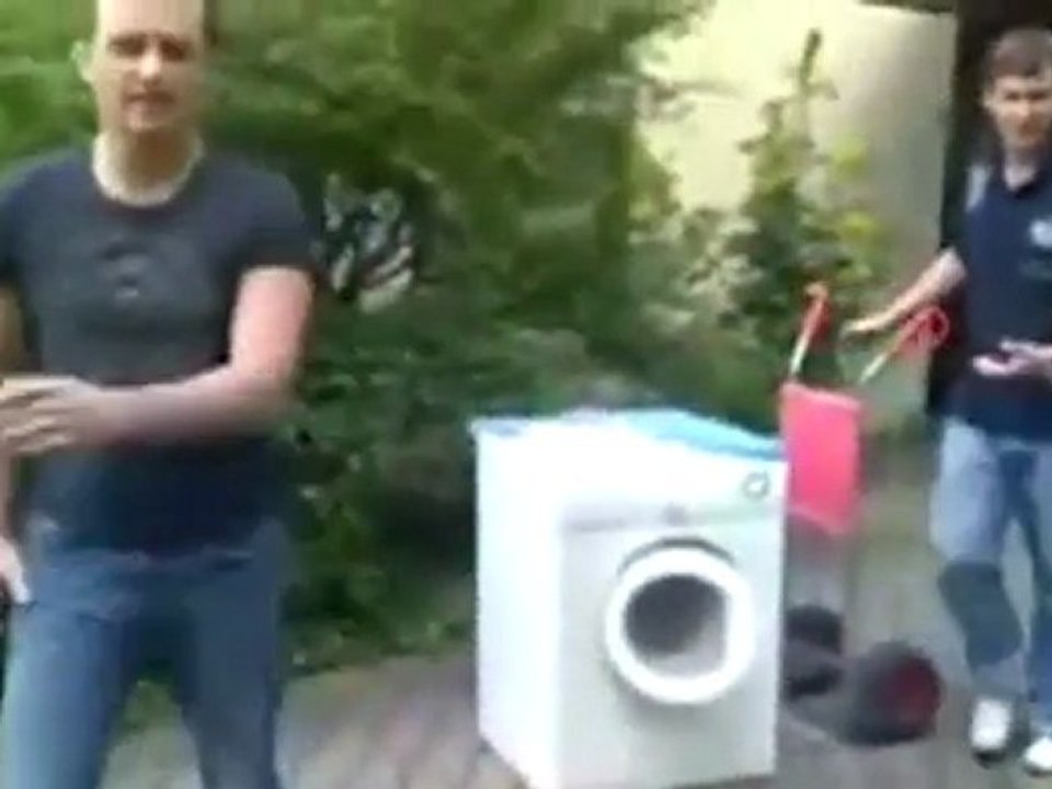 ok!!!! c'est qui la femme maintenant?
