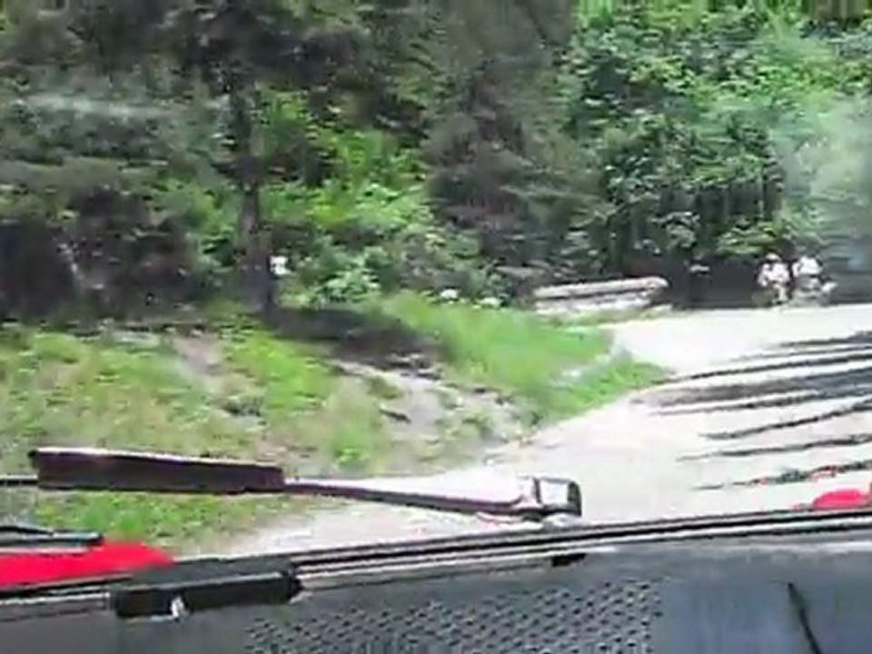 Camera embarqué en Porsche "11iéme montée historique du col de Tende"
