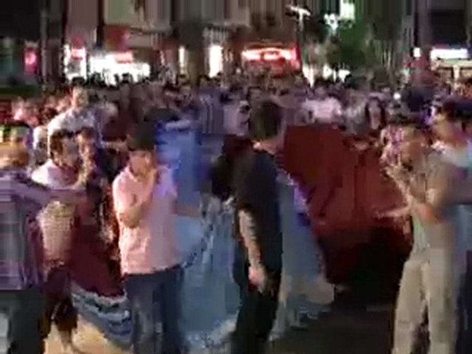 110710163_AZIZ_YILDIRIM_TUTUKLANDI_TRABZON_SOKAGA_DOKULDU