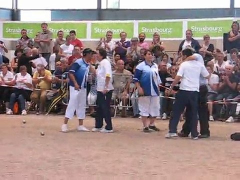 Les Champions de FRANCE DOUBLETTES MIXTES à Pétanque 2011 à Strasbourg