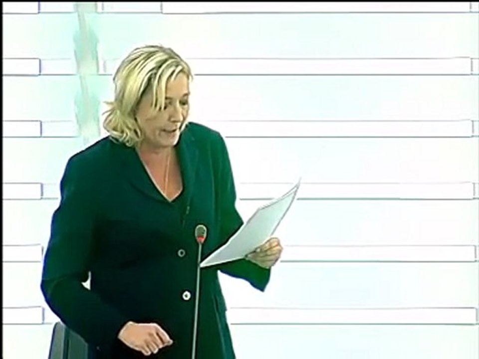 ► Intervention de Marine Le Pen sur la crise financière, économique et sociale au Parlement Européen