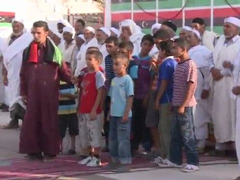 Libyans brave attack to stage pro-rebel protest