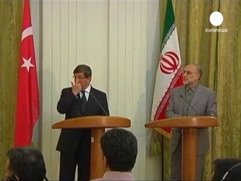 Turchia: ministro degli esteri a Teheran per la crisi...