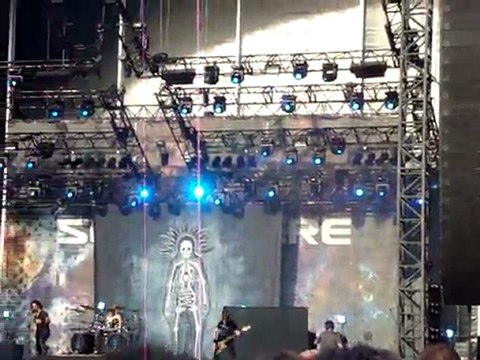 Gojira - Ocean Planet - Sonisphere Amneville 8 juillet 2011 .