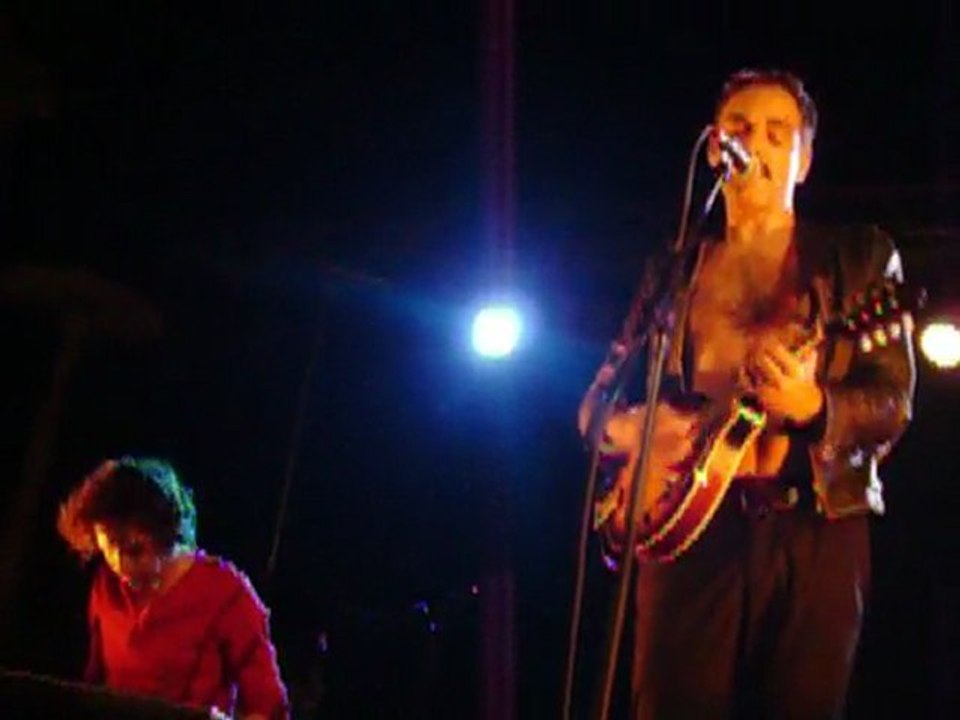 DIMONE au  FESTIVAL PAUSE GUITARE  ALBI le 7 JUILLET 2011