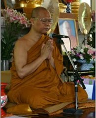 Ajahn Anan Journey to Sangha - Ajahn Anan Akincanno