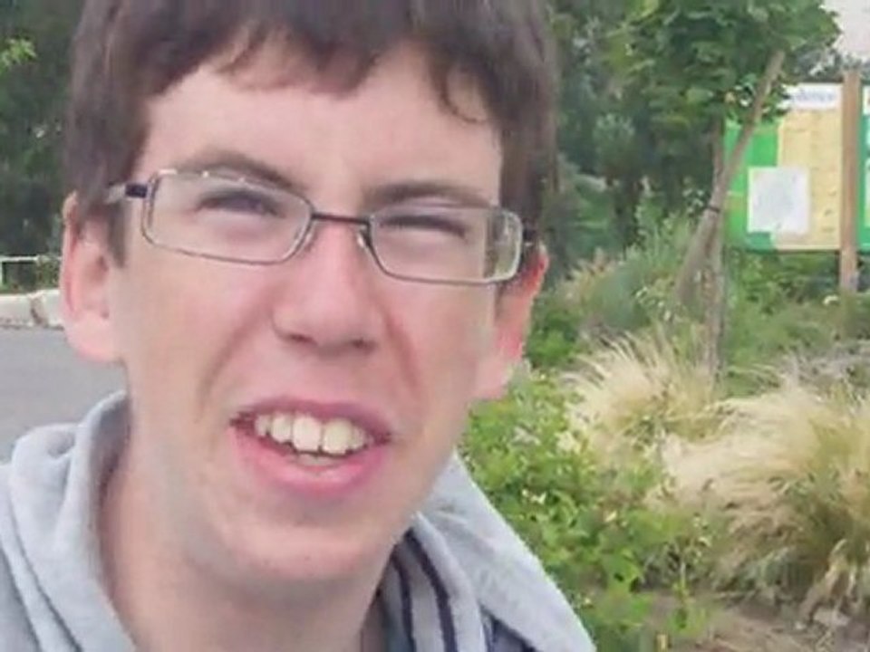 Nage en eaux vives dans la vague de Saint-pierre de boeuf