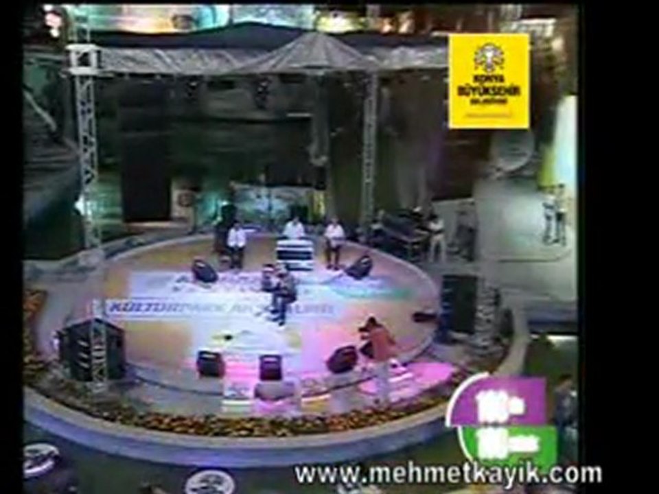 Mehmet KAYIK -  Bahce Duvarindan Asdim & Ey Garip Gonullum 2011 Konya Konseri www.mehmetkayik.com
