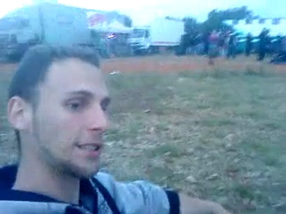 tawa poussan "y nous met en perte ce batard" xD
