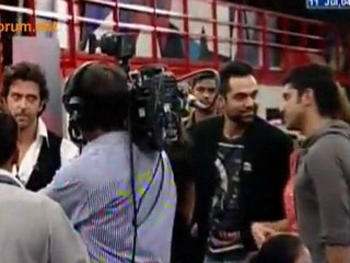 Hrithik Roshan & Katrina Kaif Live From DTF News Room - 11th July 2011 Watch Online Part2