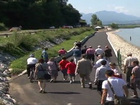 Berges du lac du Bourget : jusqu'à Aix les Bains !