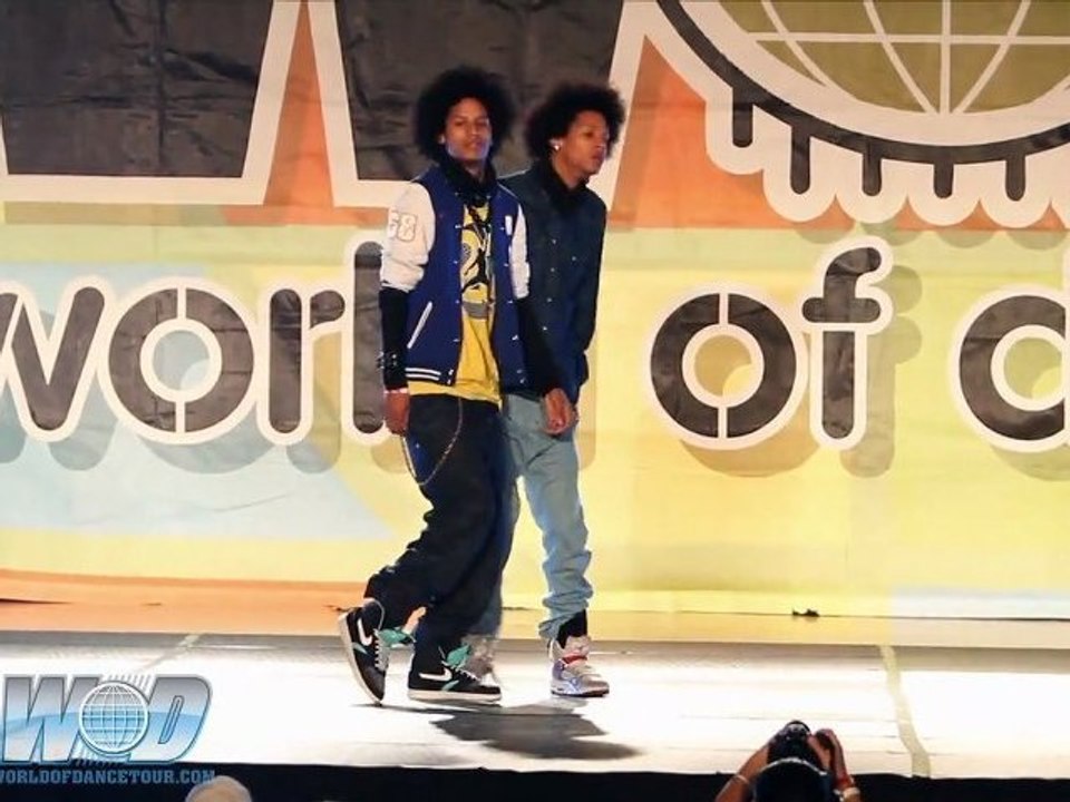 LES TWINS _ WORLD OF DANCE _ YAK FILMS _ WOD SAN DIEGO 2010 _ NEW STYLE FRANCE HIP HOP DANCING