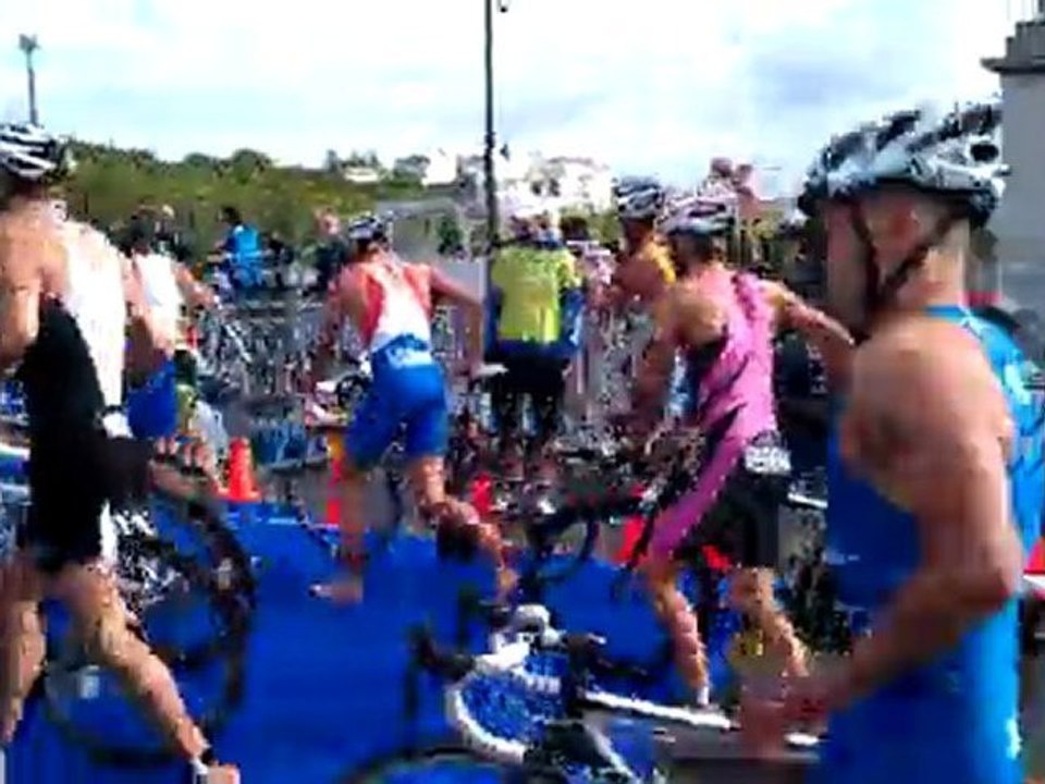 Triathlon de Paris D1 - Transition-vélo-course à pied